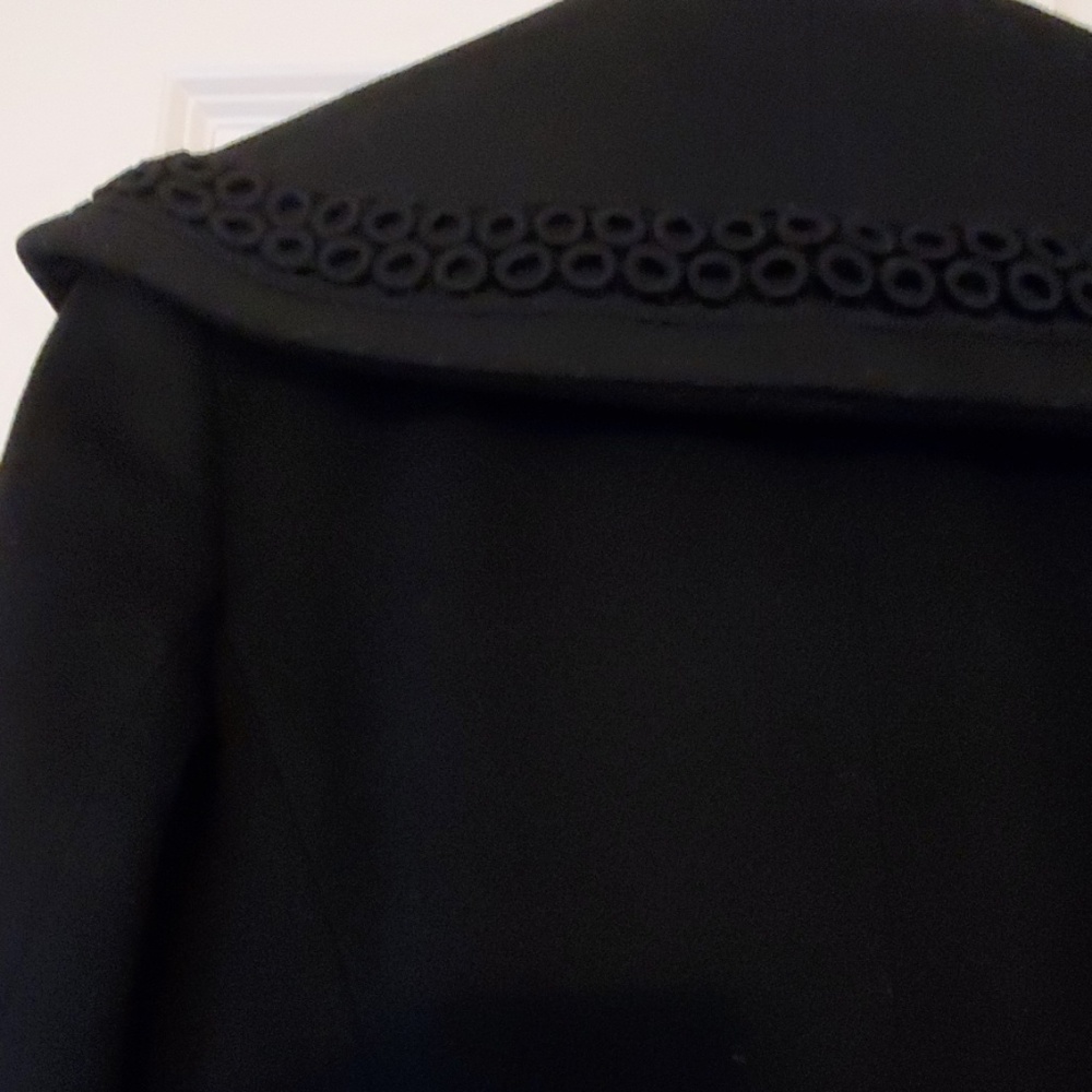 Coat - Picture 5 of 7